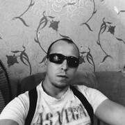  ,   Vladimir, 32 ,   ,   