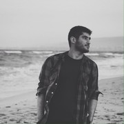  ,   Sultan, 28 ,   