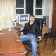  ,   Valentin, 49 ,   