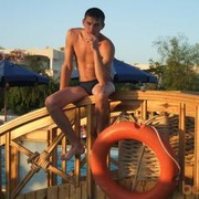  ,   Viktor, 43 ,   