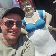  -,   Anton, 38 ,   ,   , c , 