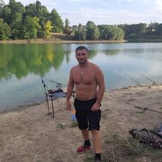 ,   George, 44 ,   ,   