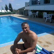  ,   Rauf, 40 ,   