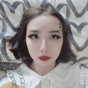  ,  Mila, 21