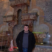  ,   Vugar, 35 ,   