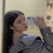  ,  Yana, 18