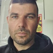  Denderleeuw,  , 35