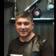  ,  Elshan, 52