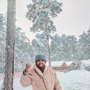  ,   Marcus, 28 ,   