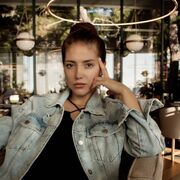  ,   Victoria, 31 ,     , c 