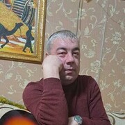  ,  Denis, 44