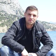  ,  Alex, 40