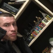  ,  Misha, 32