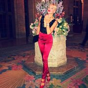 ���������� ������, ���� ������� Dominatrix, 35 ���, ������������ ��� ����� � ���������