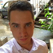  ,   Artur, 32 ,   