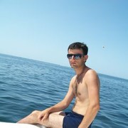  ,   Andranik, 35 ,   