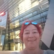 � ������