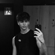  ,  Nikita, 24