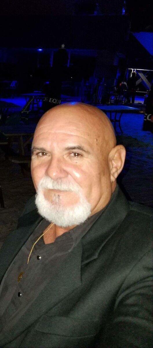  -,   Leo, 66 ,   ,   , c 