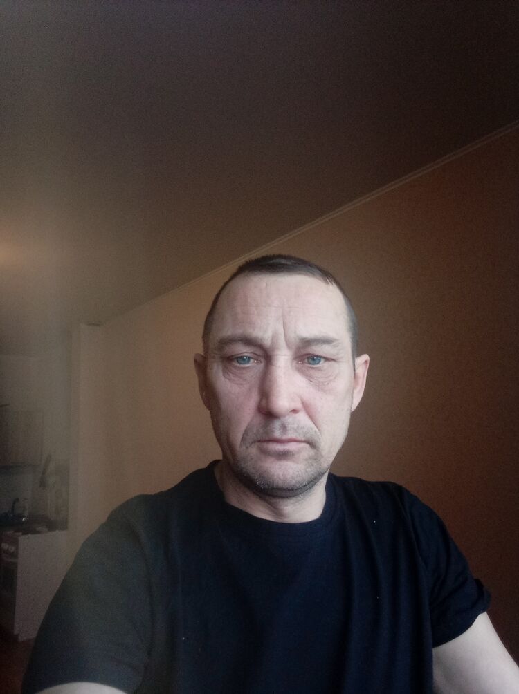  48224384  Sasha, 45 ,    