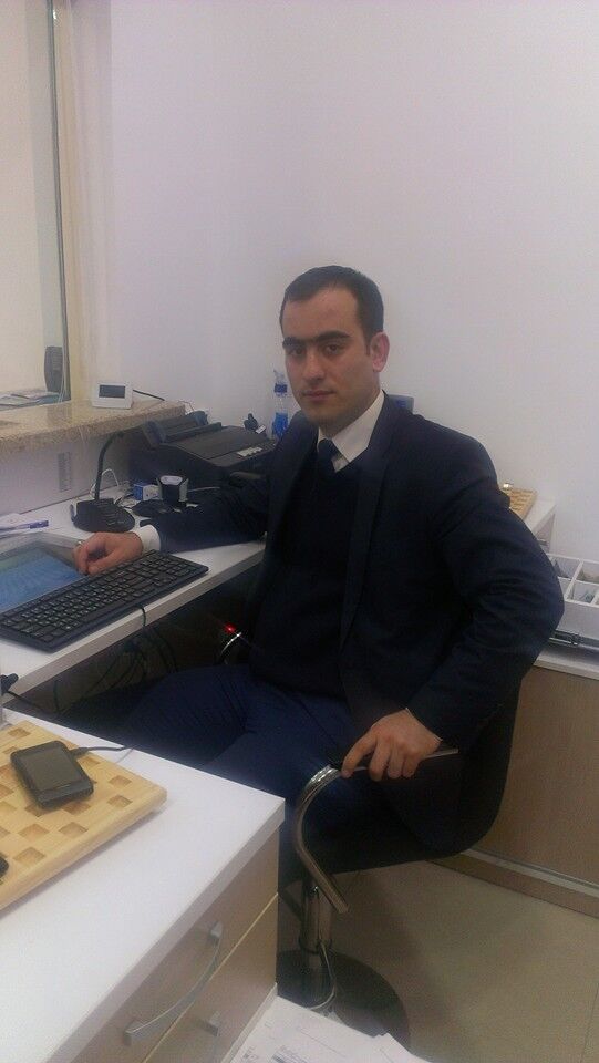  5852044  Mahir, 38 ,    