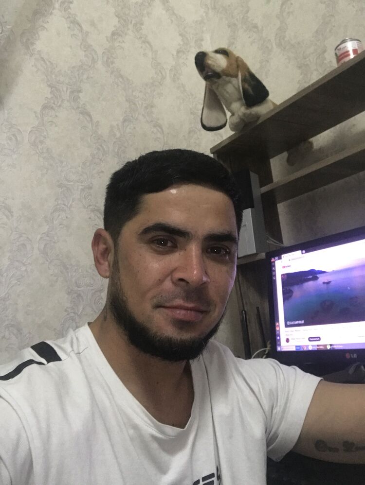  38879644  , 28 ,    