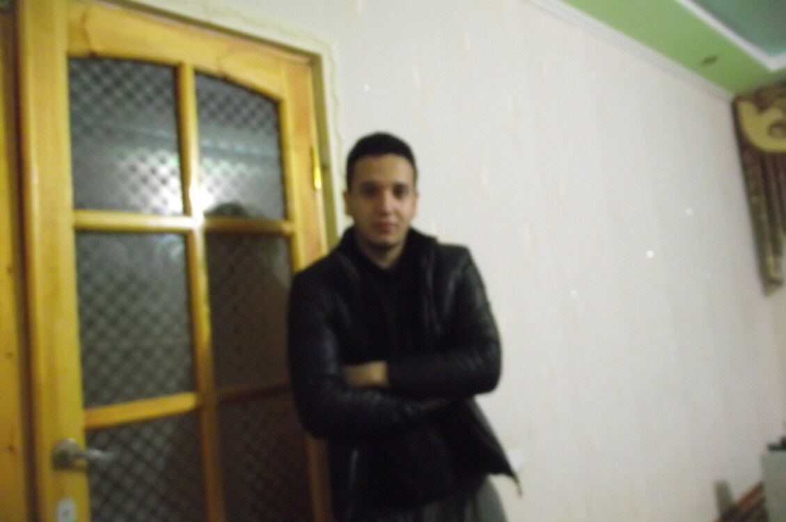  5189814  Artur, 34 ,    