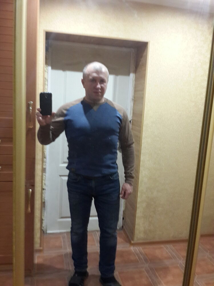  8775494  , 48 ,    