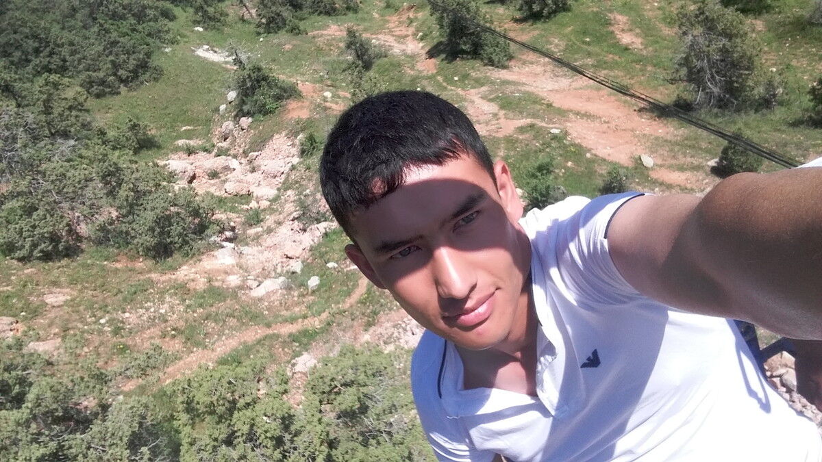  8823584  Muxammad, 35 ,    