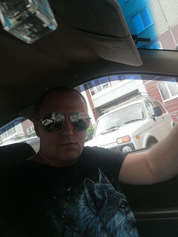  23961754  , 45 ,    
