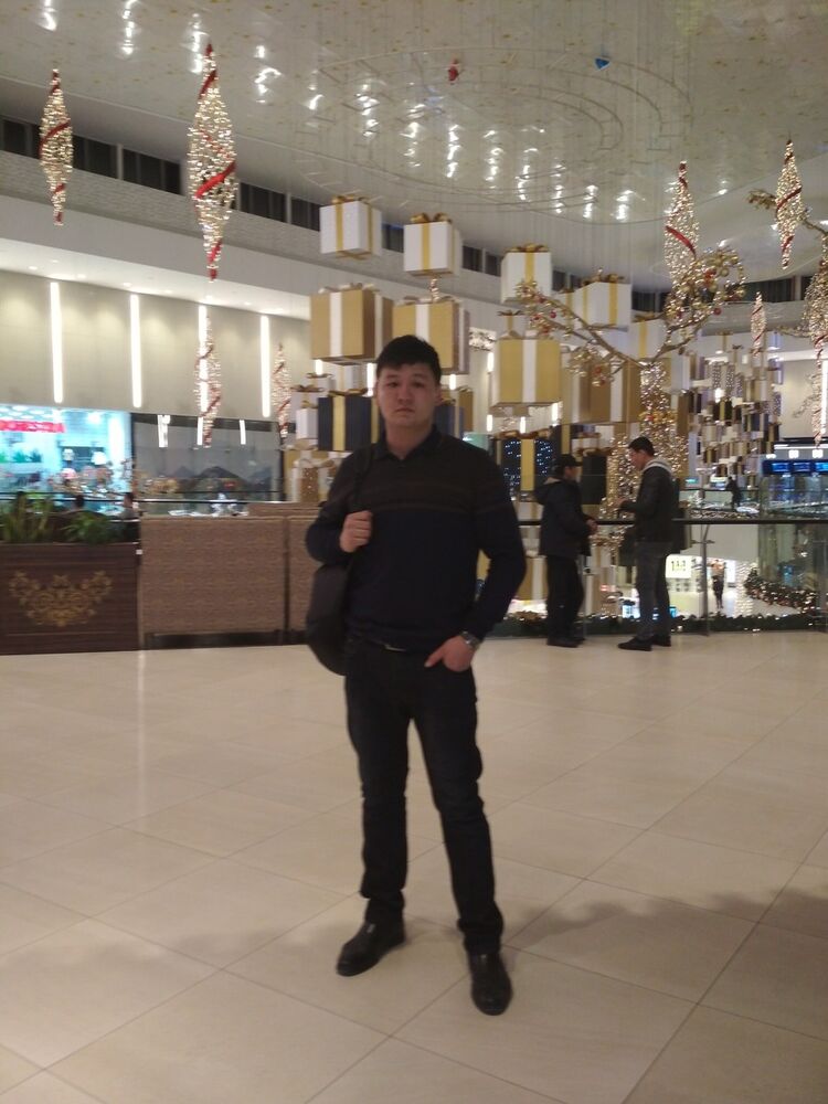  11426944  Cheena, 32 ,    