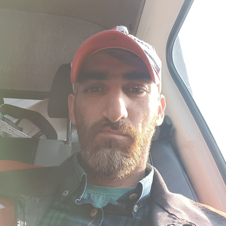  -,   Amir, 34 ,   ,   , c , 