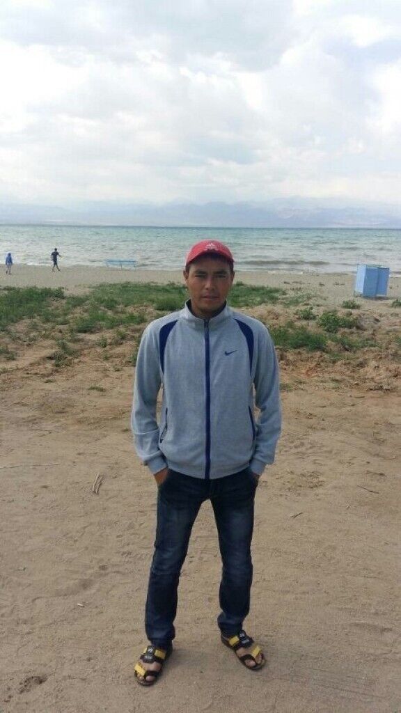  51755584  Nurlan, 37 ,    