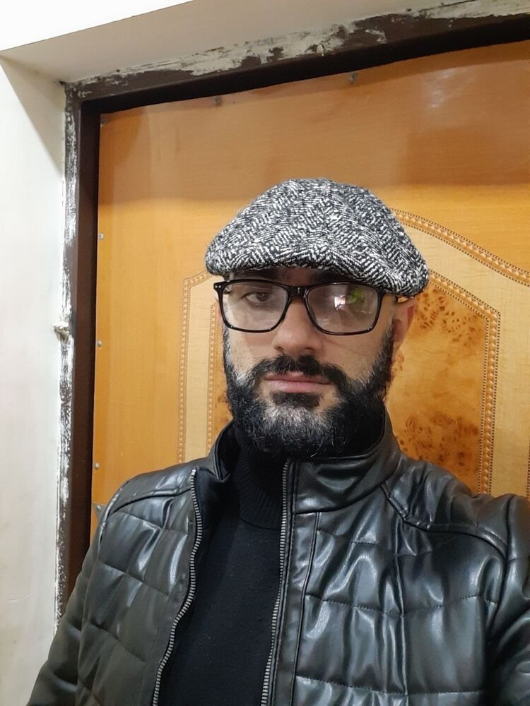  53305024  Kamran, 35 ,    