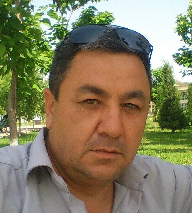  ,   Bek, 52 ,   