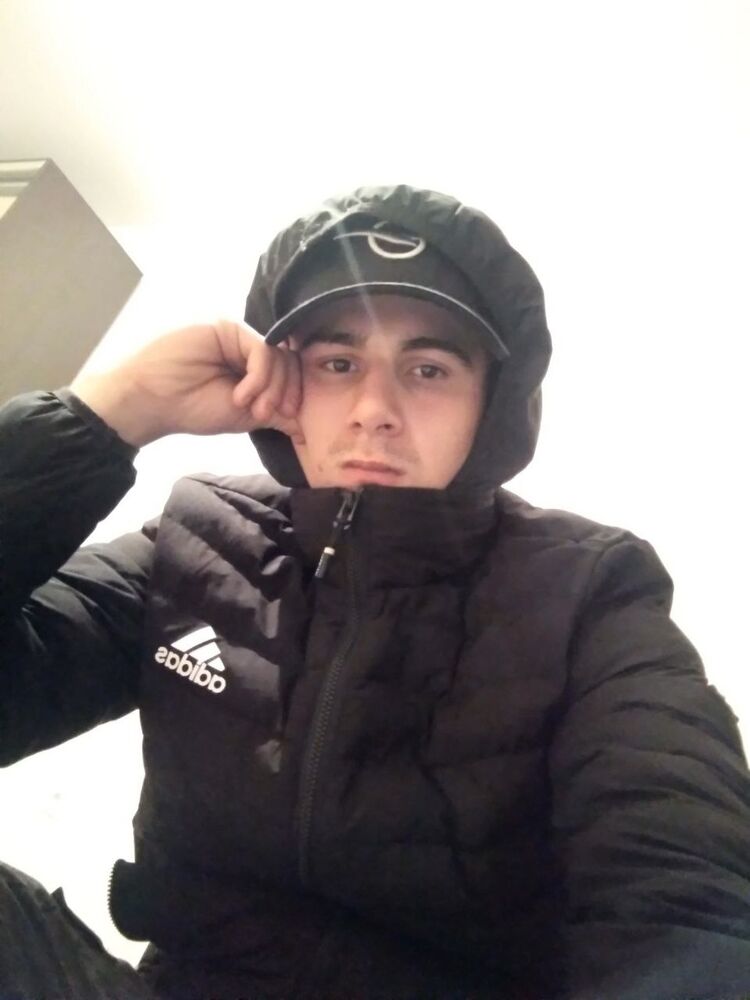 ���� 40833404 ����� �������, 22 ����, ���� ���������� � ������