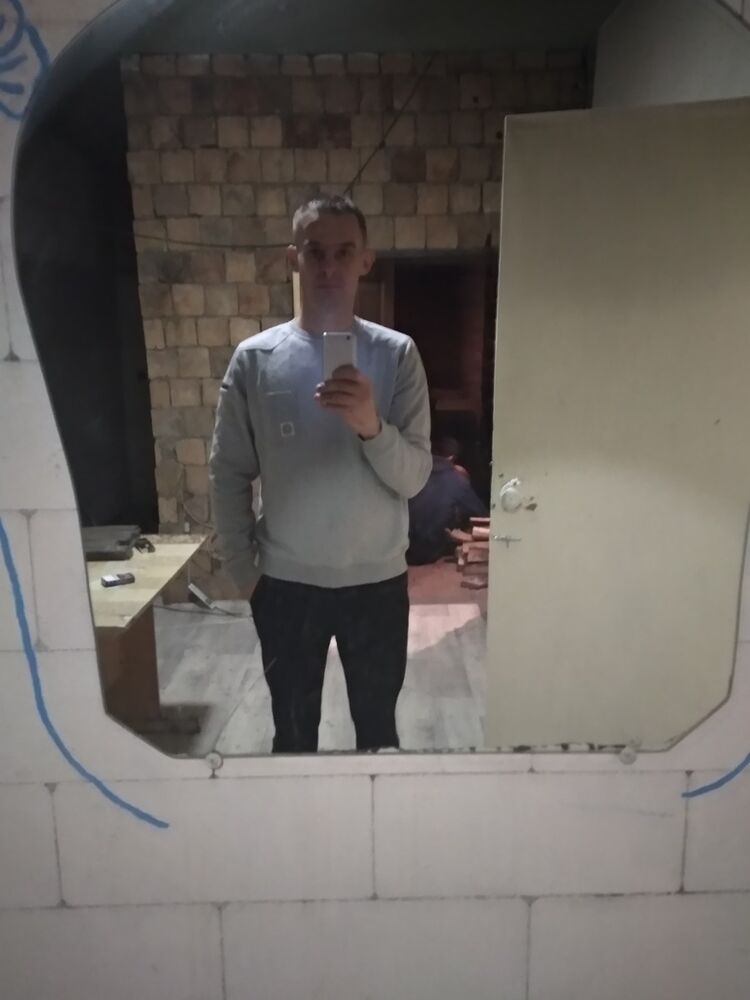  15827064  , 44 ,    