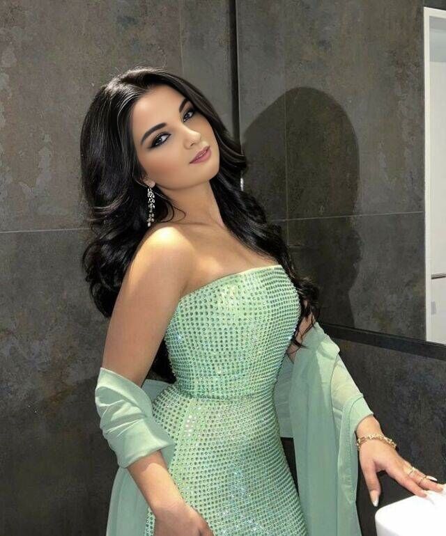  ,   , 28 ,   c 