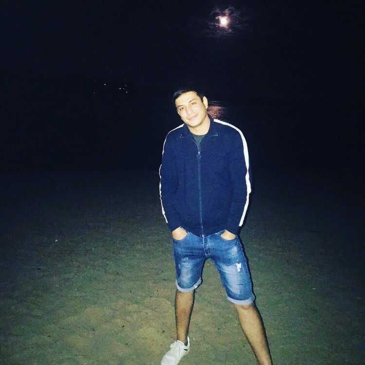  ,   Amir, 30 ,   ,   