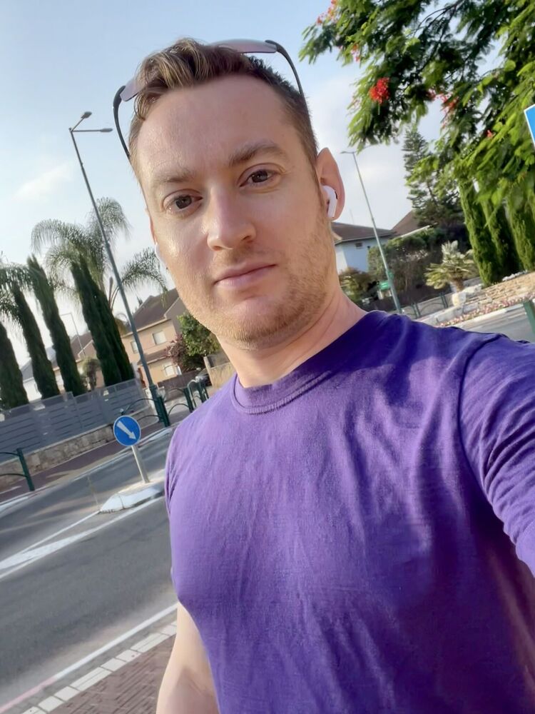  44370524  Dmitry, 38 ,    