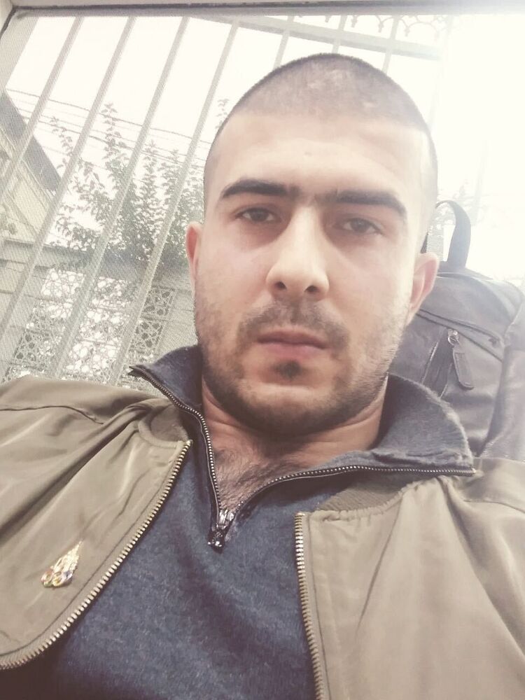  42910934  Hamaloloay, 29 ,    