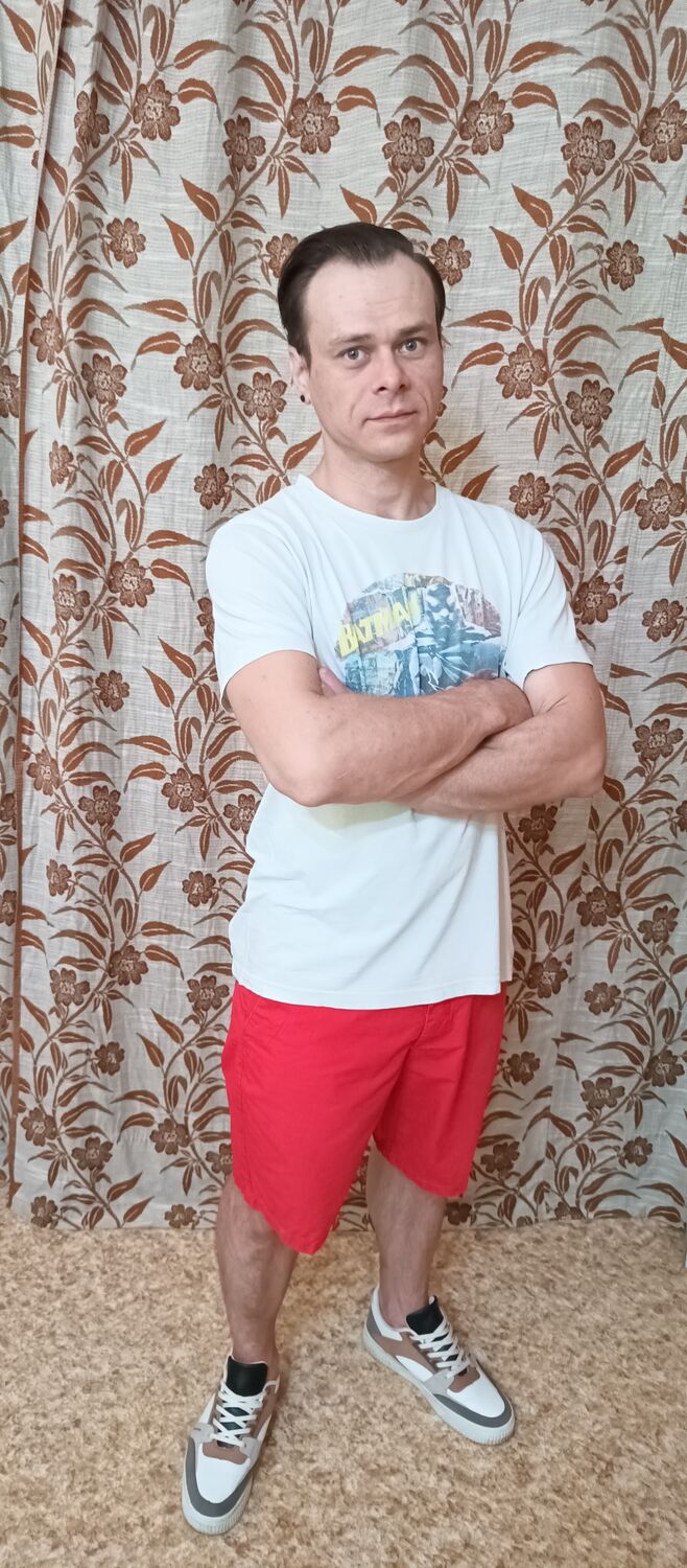  52982554  Oleg, 39 ,    
