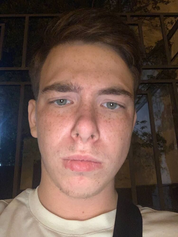  42934784  , 20 ,    