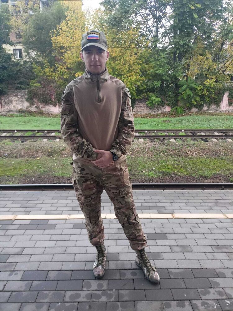  ,   Alexander, 27 ,   ,   , c 
