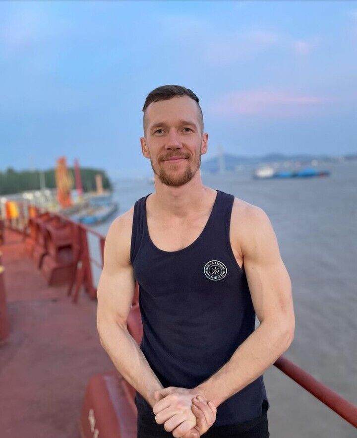 ���� 25807744 ������� ������� ����, 52 ����, ���� ���������� � �����-����������