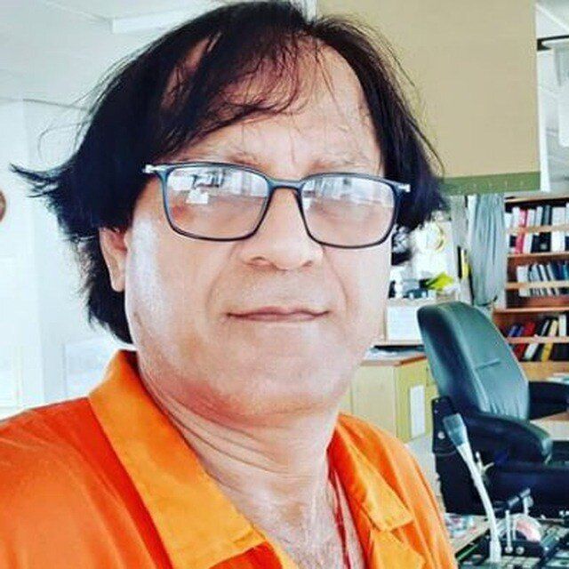  ,   Hary Eston, 61 ,   ,   