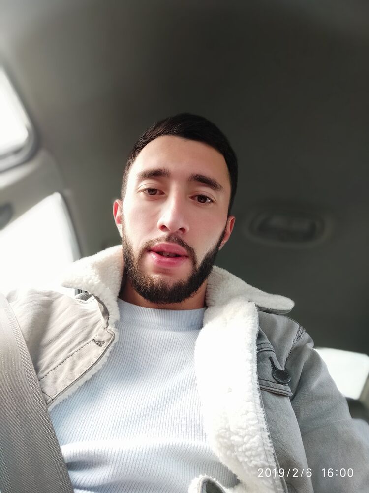  ,   Sam, 31 ,  