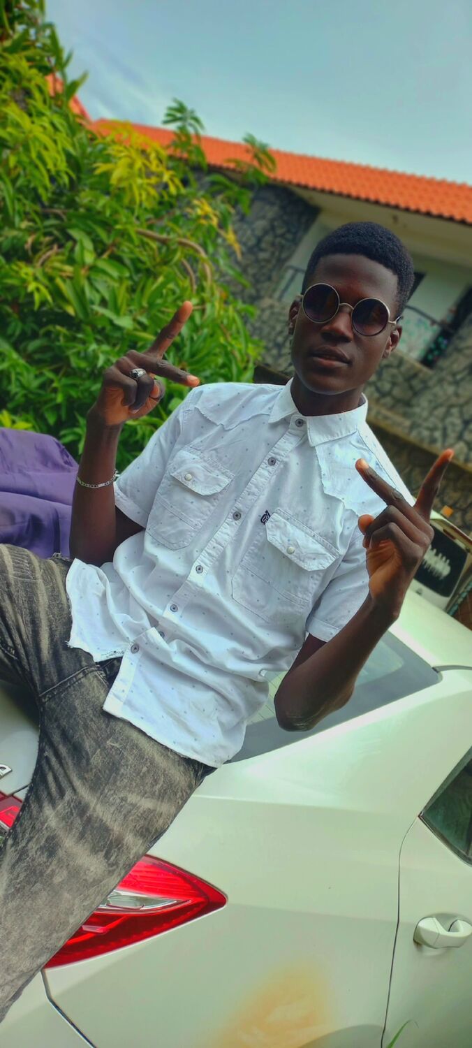  ,   Ali, 21 ,   ,   