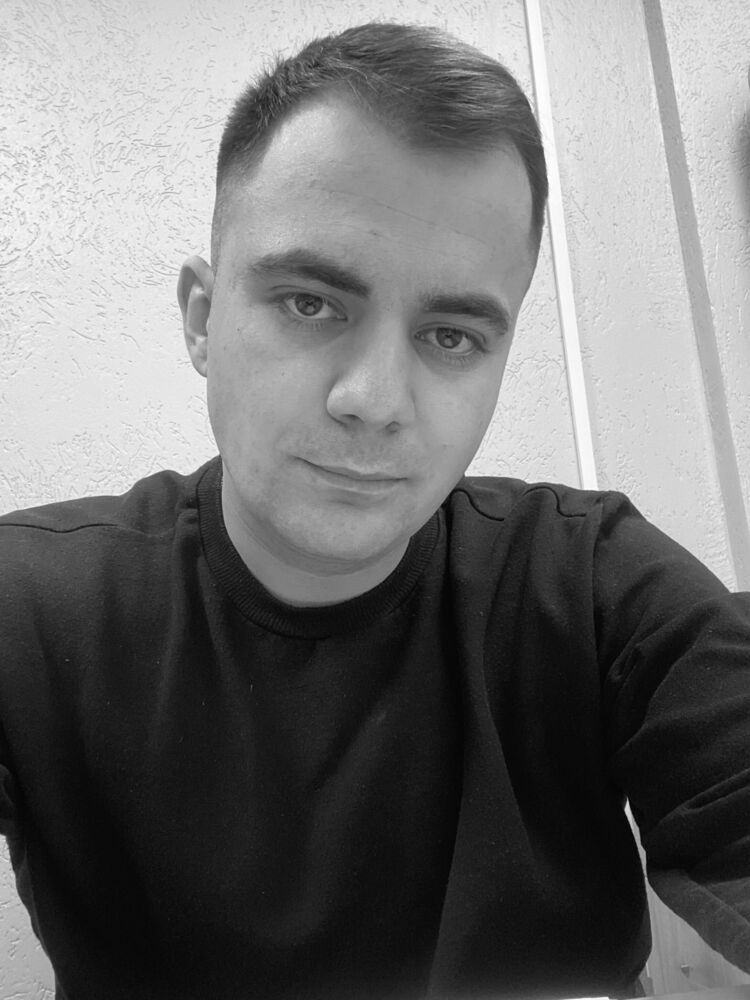  ,   Artem, 28 ,   ,   