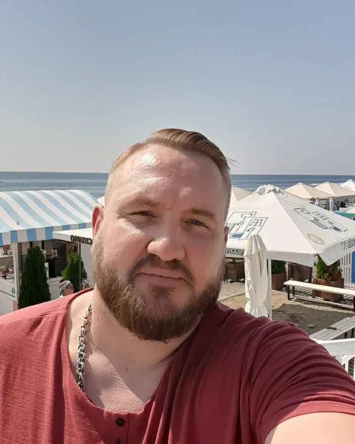  31602464  , 42 ,    